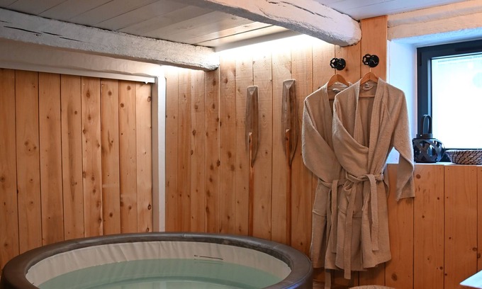 Guerande House | Cosy salt worker's house with private spa - La Baule & Guérande