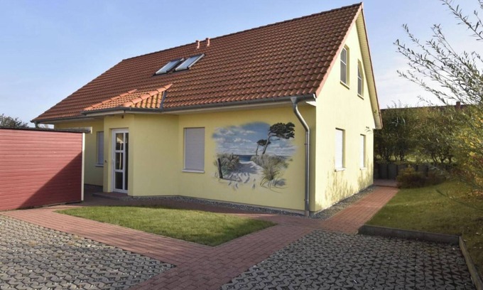 Boiensdorf House | Cosy semi-detached house with a sauna