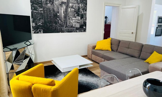 Reims City Centre Apartment | COSY T3 Centre Reims/Pkg Privé