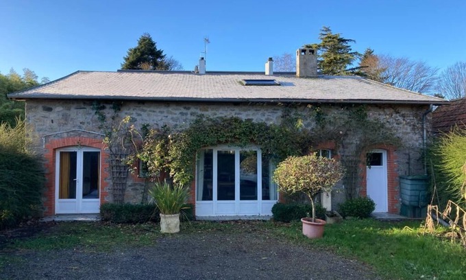 Coutances Cottage | Cosy town cottage.