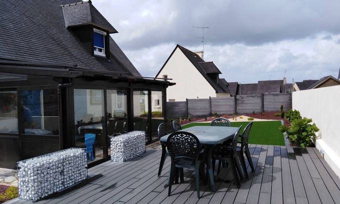 Saint-Quay-Perros House | COTE DE GRANIT ROSE/SEASIDE HOUSE