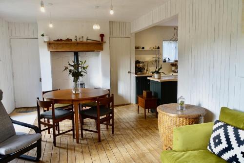 Temple Guiting House | Cotswolds Swedish Cottage