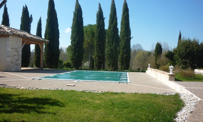 Bagat-en-Quercy House | Cottage 2 people traditional stone house.