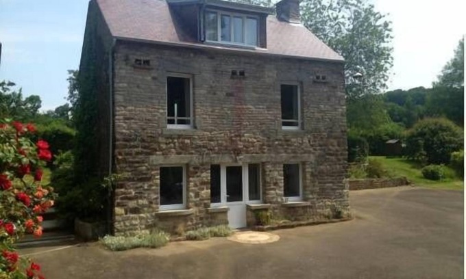 Le Vey Cottage | Cottage at the Moulin du Vey (G2)