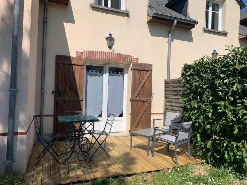 Ardon Apartment | Cottage avec terrasse Domaine golf de Limère prox Orléans