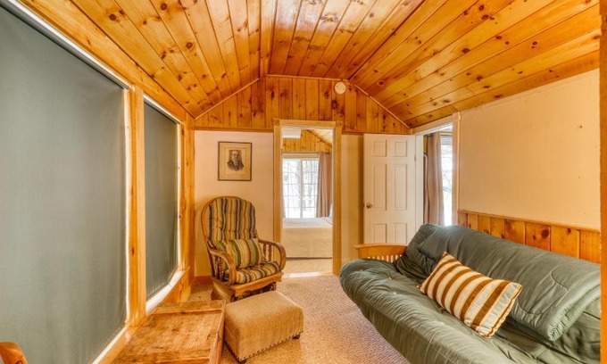 South Sanford House | Cottage by the Pond