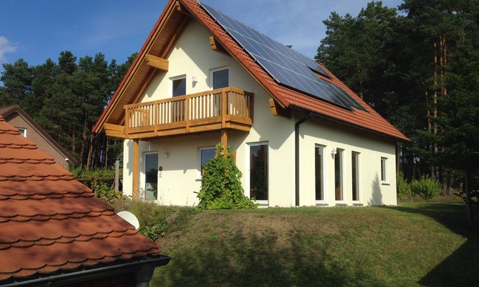 Schenkendobern House | Cottage on the vineyard - rest and relaxation for children & adults on 1000 sqm!