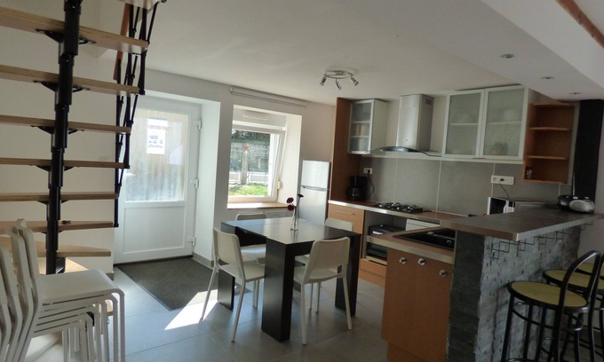 Saint-Maurice-Colombier House | Cottage campenottes
