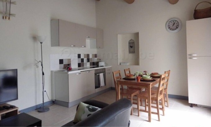 Saint-Pierre-de-Vassols Cottage | Cottage full nature for 3 p. In a hamlet on a hill near Bedoin
