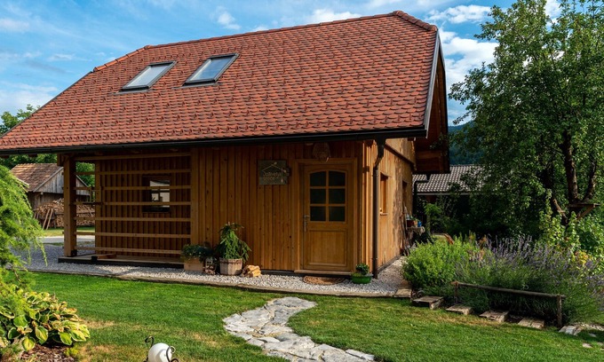 Hrib pri Hinjah House | Cottage Happiness with Sauna and Natural Pool