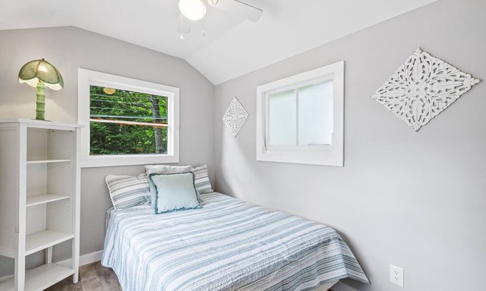 Alton House | Cottage in Alton Bay – Sleeps 4, Pool, Trails & More!