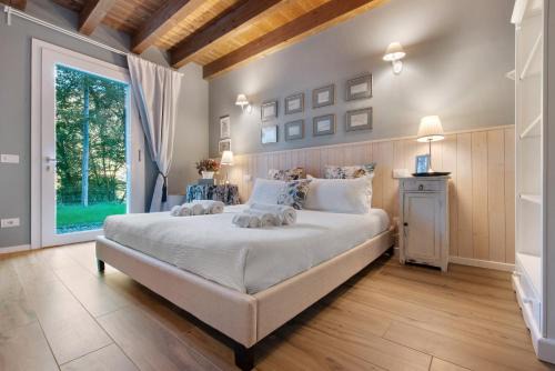 Argegno Apartment | Cottage In Pietra Immerso Nel Verde