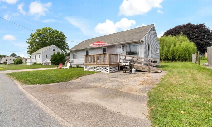 Narragansett House | Cottage in Point Judith near Scarborough