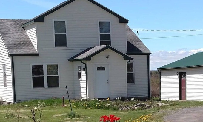 Ovid Cottage | Cottage Retreat in the Heart of the Finger Lakes