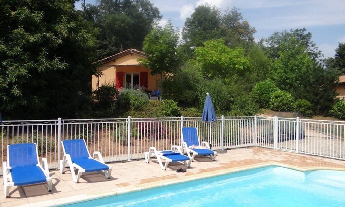 Doissat Cottage | cottage RUBIS heated pool, 5 pers., free wifi
