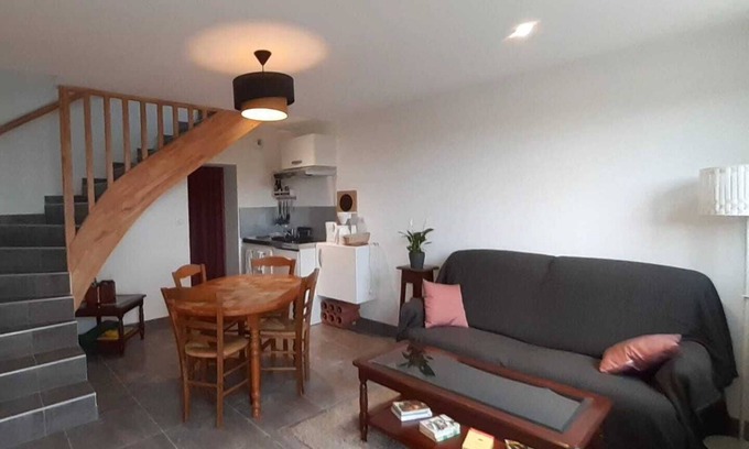 Gelles House | Cottage "Volcans" - 4 people, peaceful, close to Puy-de-Dôme, Vulcania, Lemptegy