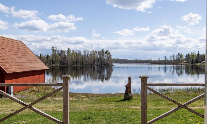 Hamneda Ski Chalet | Cottage with a view of Hängasjön | SE06014