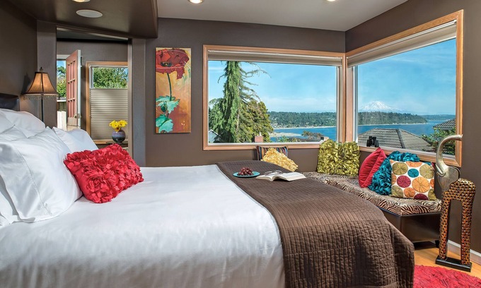 Three Tree Point Cottage | Cottage with Puget Sound, Mount Rainier, & Olympic Views