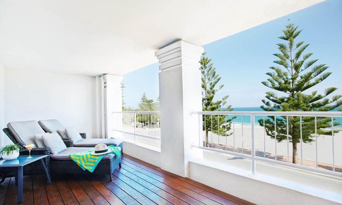 Cottesloe Hotel | Cottesloe Beach Hotel
