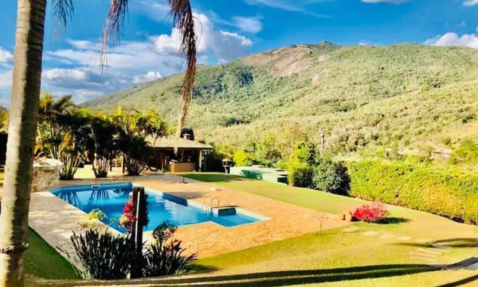 Atibaia Cottage | COUNTRY HOUSE WITH A VIEW OF PEDRA GRANDE