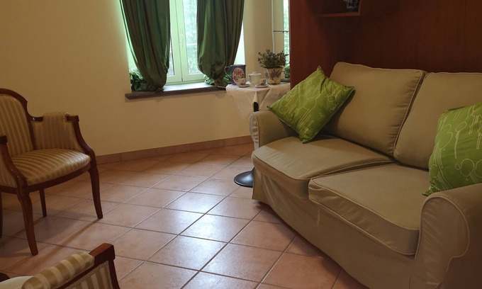 Campagnano di Roma Villa | Country chic 4-star vacation home garden indoor parking space, 100 mt center