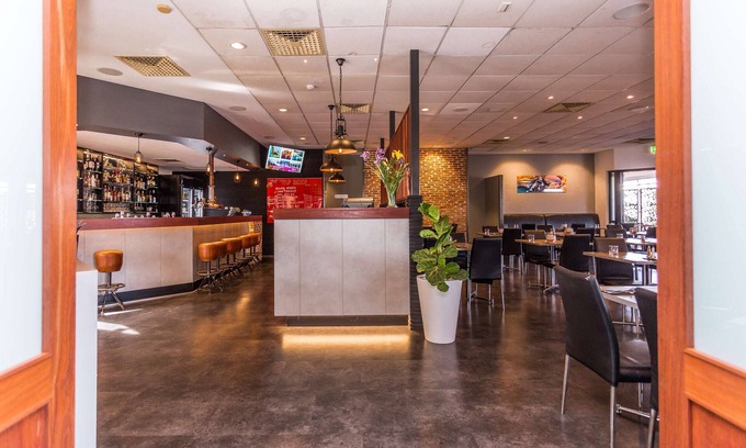 Belmont Hotel | Country Comfort Perth