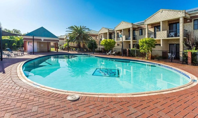 Belmont Apartment | Country Comfort Perth