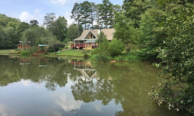 Blanche Manor Ranch House | Country cottage at Blanche Manor/Blissful Owl Horse Ranch/Sleeps 6-12