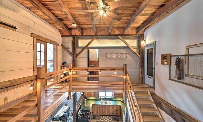Cambridge Springs Cottage | Country Escape w/Fire Pit Near French Creek!