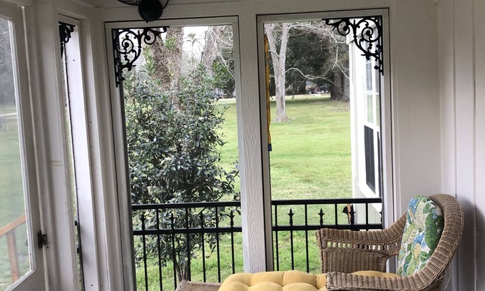 Mittie Other | Country Farm House