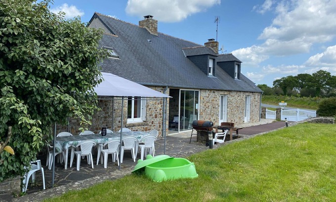 Saint-Maurice-en-Cotentin House | Country House near Barneville Coastline