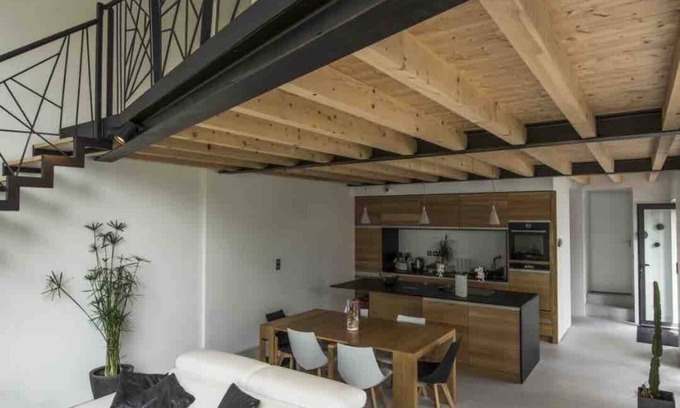 Saint-Medard-en-Forez House | Country house with large garden and swimming pool