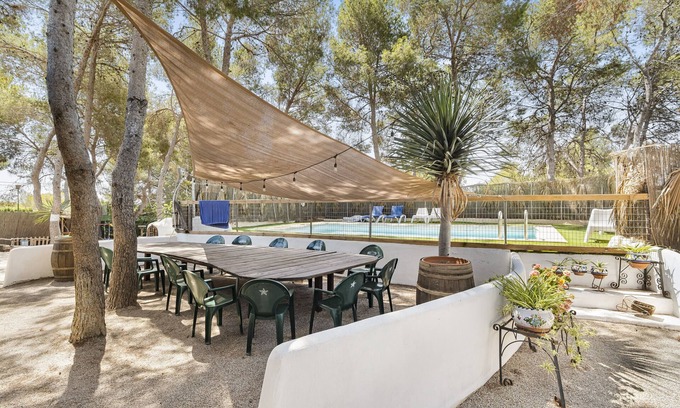 Pilar de la Horadada Villa | Country House 'Cambiardeaires Rural Monte' with Private Pool, Wi-Fi and Air Conditioning