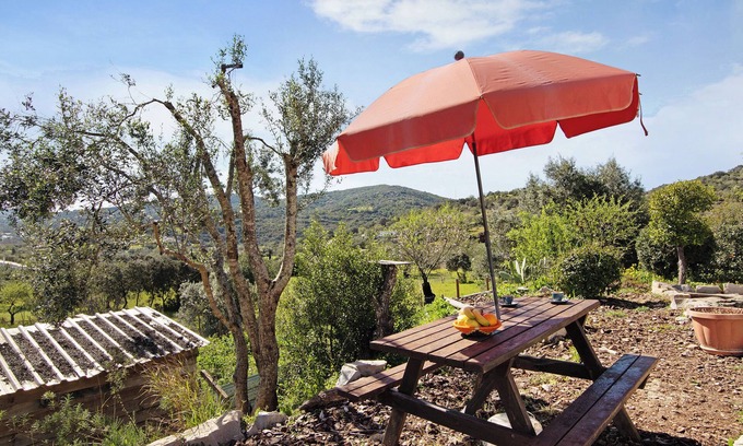 Sao Bras de Alportel House | Country House 'Tibagota' with Mountain View, Wi-Fi and Air Conditioning