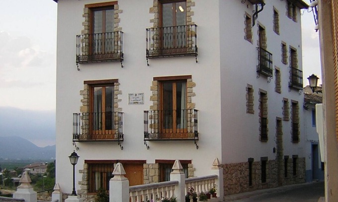 Orba Cottage | country holiday home - 8 rooms - 6/30 persons
