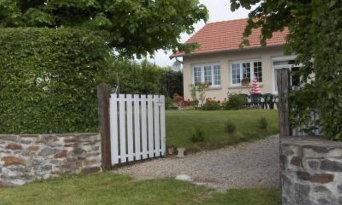 Labrousse House | country holiday home - 7 rooms - 5/6 persons