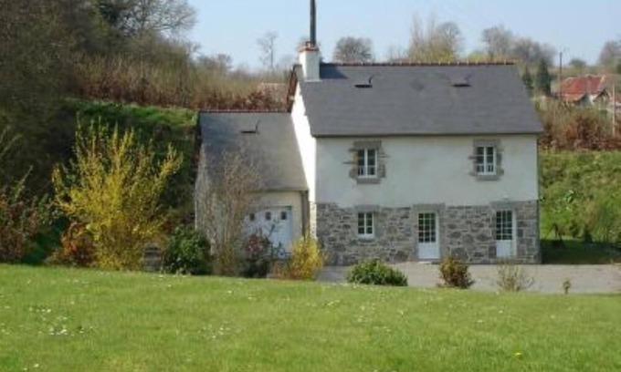 Le Mesnilbus Cottage | country holiday home - 4 rooms - 1/4 persons