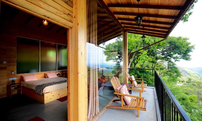 Ella Bed & Breakfast | Country Homes