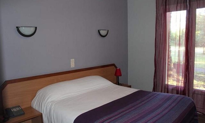 Massais Hotel | COUNTRY HOTEL ROOM NEAR THOUARS 79