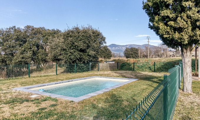 Maia de Montcal Villa | Country House 'Cal Tort' with Mountain View, Private Pool and Wi-Fi