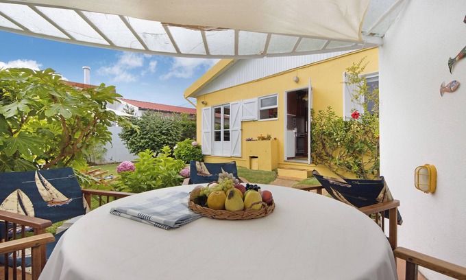 Torreira House | Country house 'Da Ria 78' with private terrace, private garden and Wi-Fi