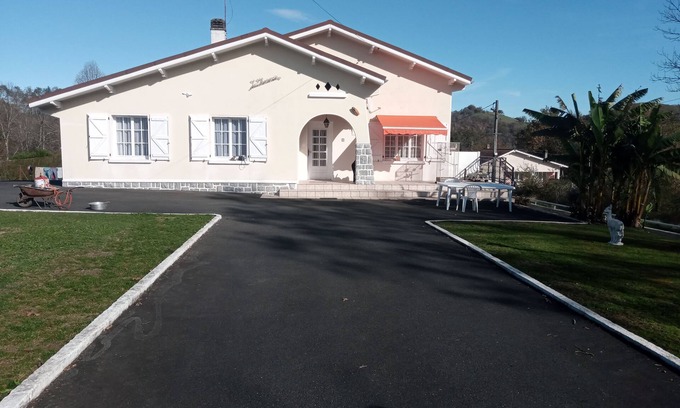 Ance Feas House | Country house