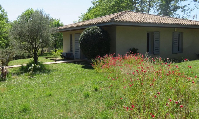 Euzet-les-Bains Villa | Country house in a beautiful natural setting, in the heart of the Gard department