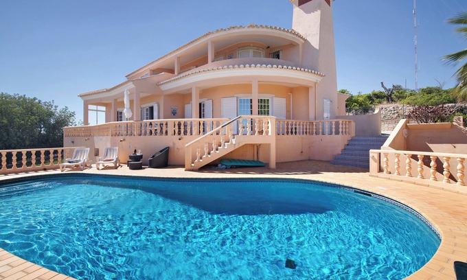 Alfeicao Villa | Country House 'Quinta Da Violeta' with Sea View, Wi-Fi and Air Conditioning