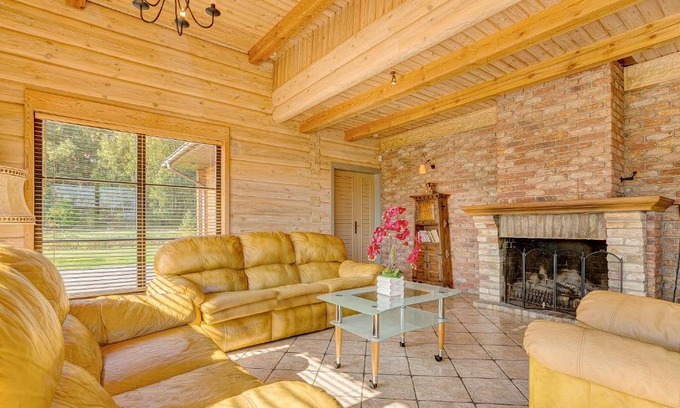 Moletai District Municipality House | Country house Stirnamis