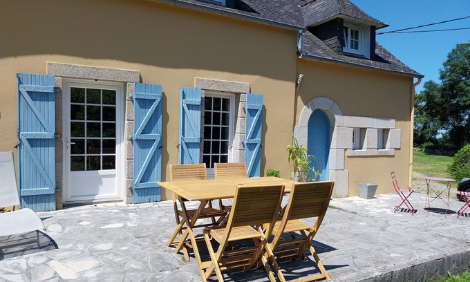 Dineault House | Country house with SPA, quiet, 20 minutes from the sea, Centre Finistère