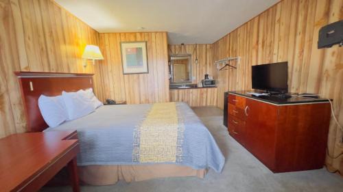 Licking Hotel | Country Inn - Licking