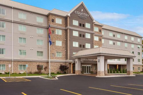 West Seneca Hotel | Country Inn & Suites by Radisson, Buffalo South I-90, NY