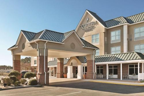 Petersburg Hotel | Country Inn & Suites by Radisson, Petersburg, VA