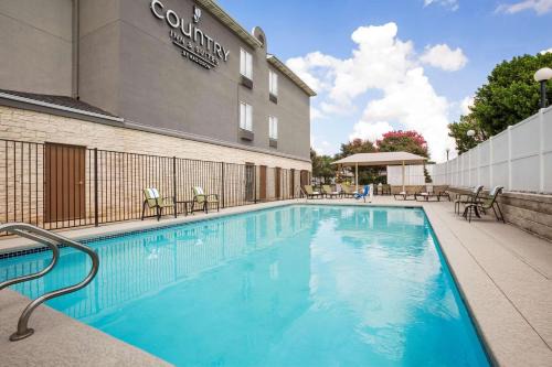 Wells Branch Hotel | Country Inn & Suites by Radisson, Austin North Pflugerville , TX